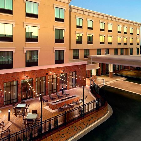 Courtyard By Marriott Lagrange Hotel Екстериор снимка